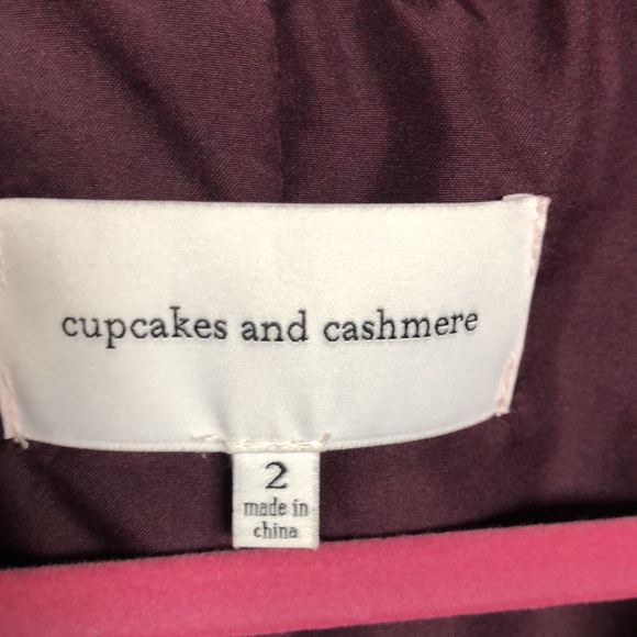 Beautiful purple/burgundy Velvet blazer - Picture 2 of 6